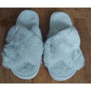 Women Size 9.5-10.5 Faux Fur Indoor Outdoor Cross Slippers Non-Slip Shoes New